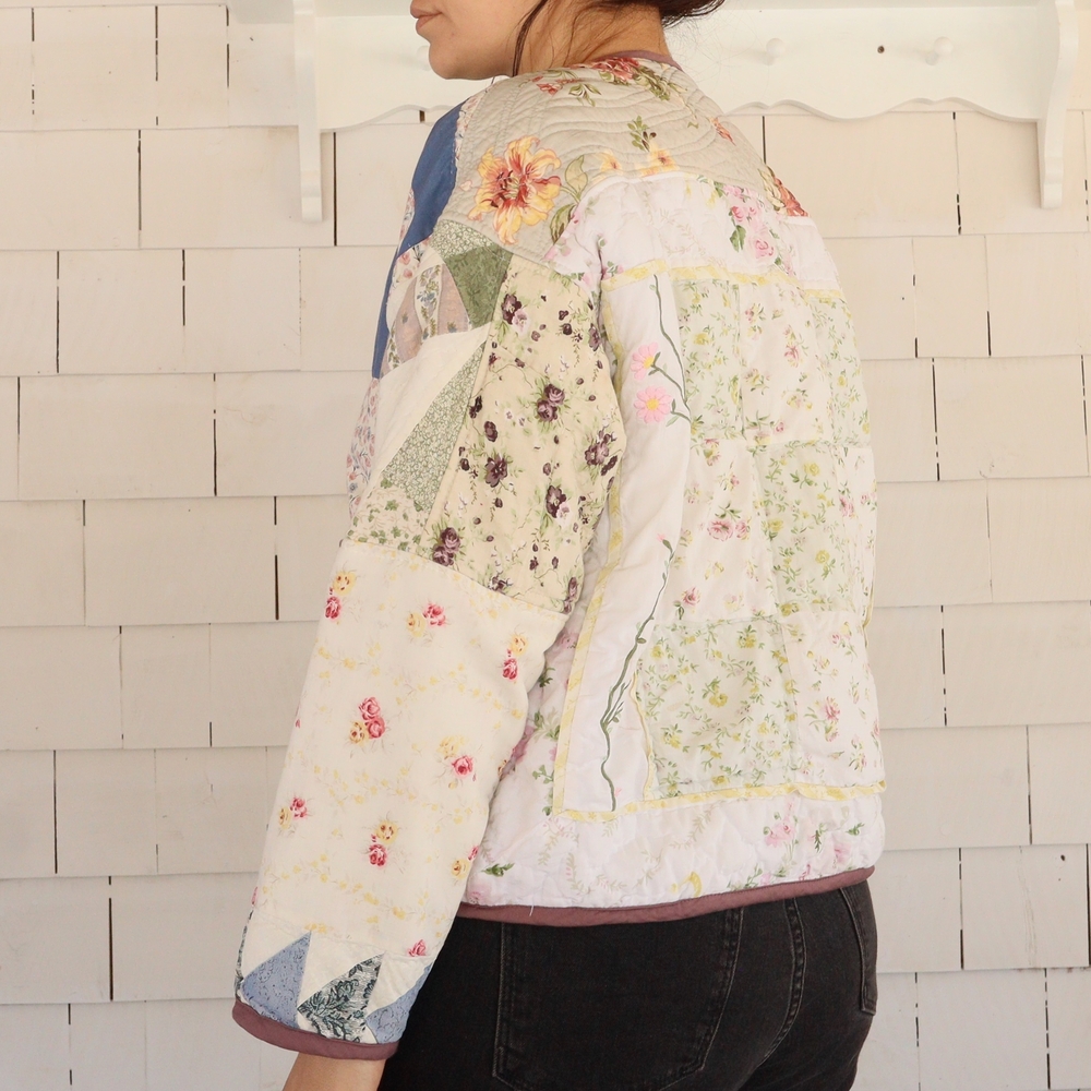 Upcycled Patchwork Quilted Cardigan Jacket With Bow S • M • L - Picture 8 of 10